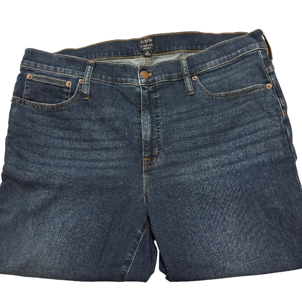 J.Crew 9” Mid-Rise Skinny Jeans – Size 34 - Picture 3 of 6